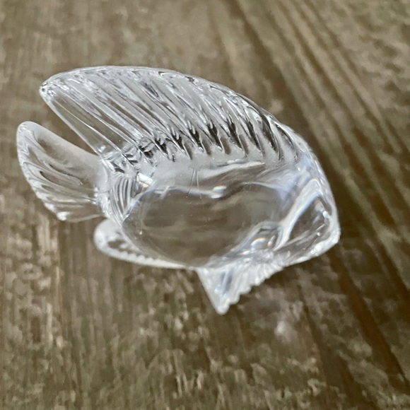 Daum, France, Fish crystal paperweight - Picture 4 of 8